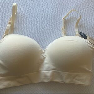 Truekind Wireless Bra Size L    Color:nude